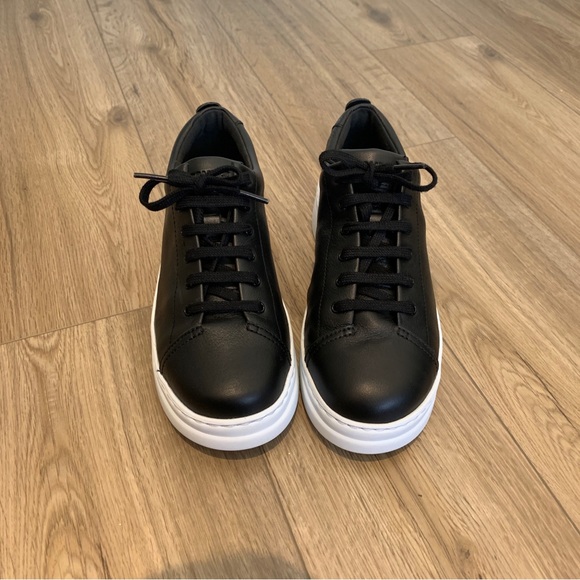 Camper black leather sneaker, size 38 (7.5 / 8) - Picture 4 of 14
